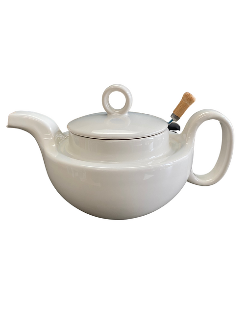 White Tea Pot with Infuser